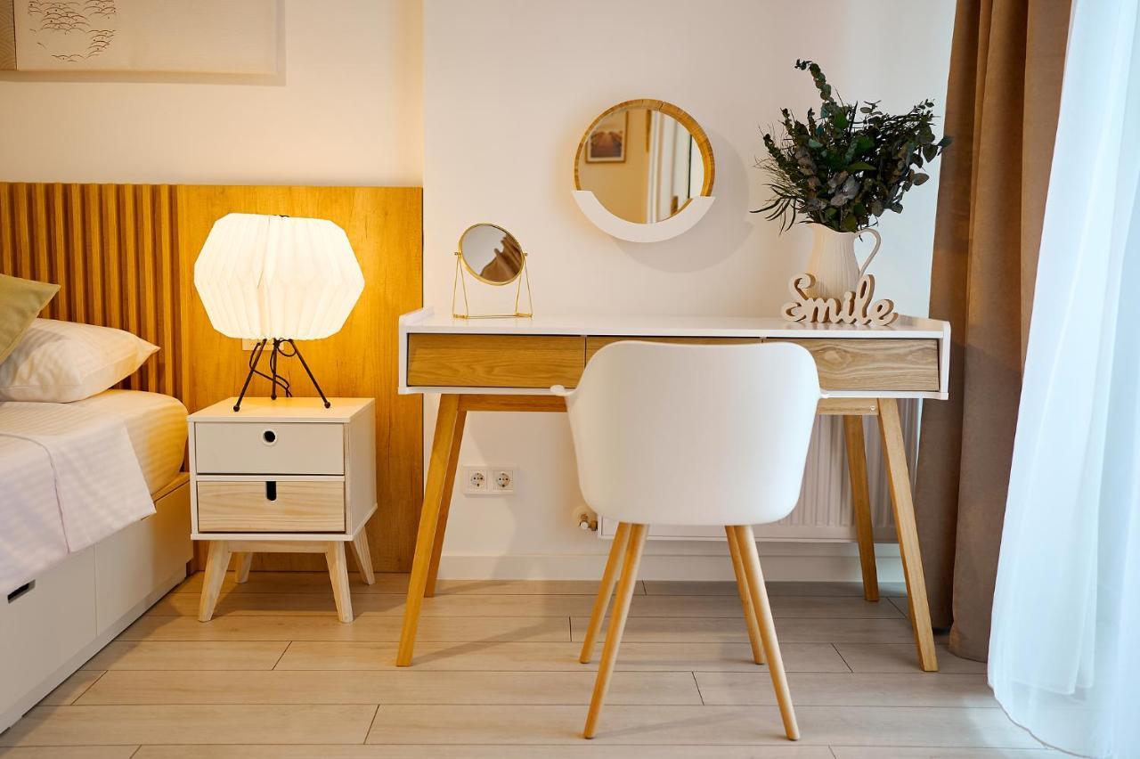Moon Plaza Deluxe Studios Bucureşti Eksteriør bilde