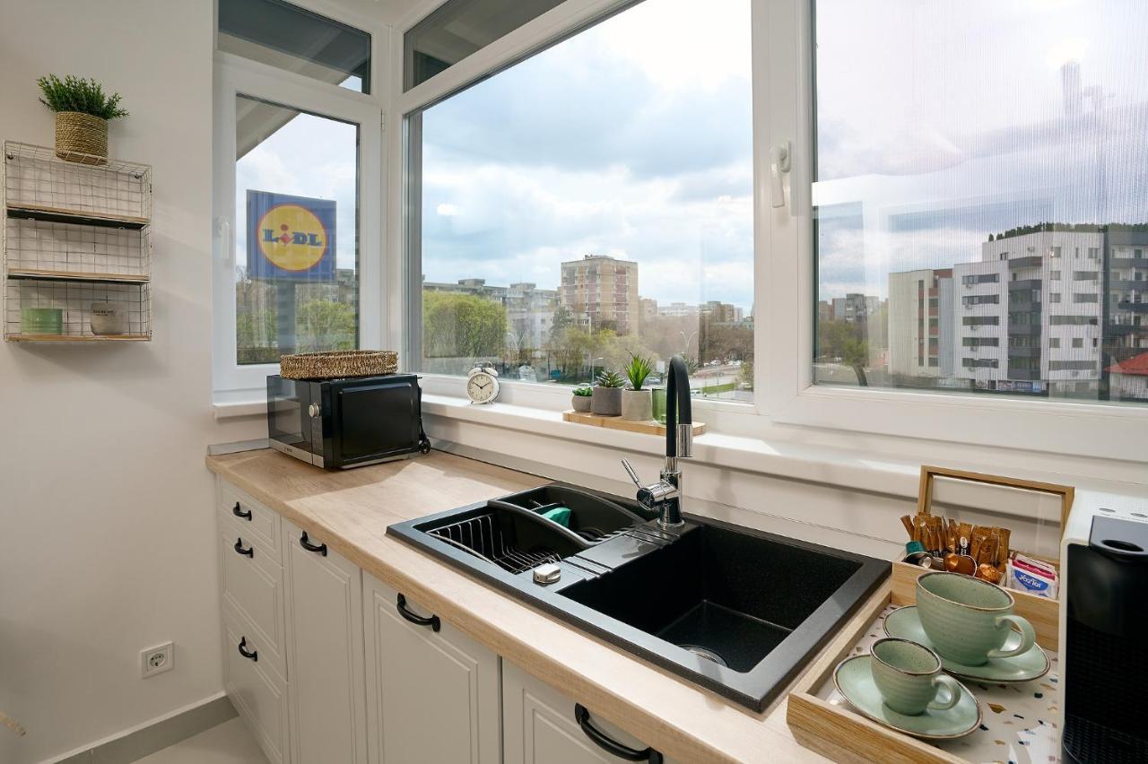 Moon Plaza Deluxe Studios Bucureşti Eksteriør bilde