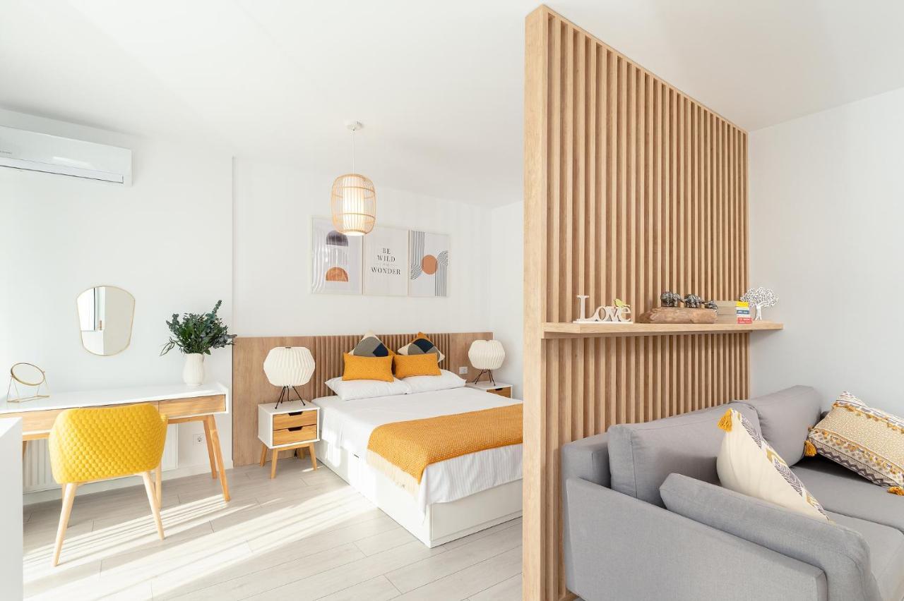 Moon Plaza Deluxe Studios Bucureşti Eksteriør bilde