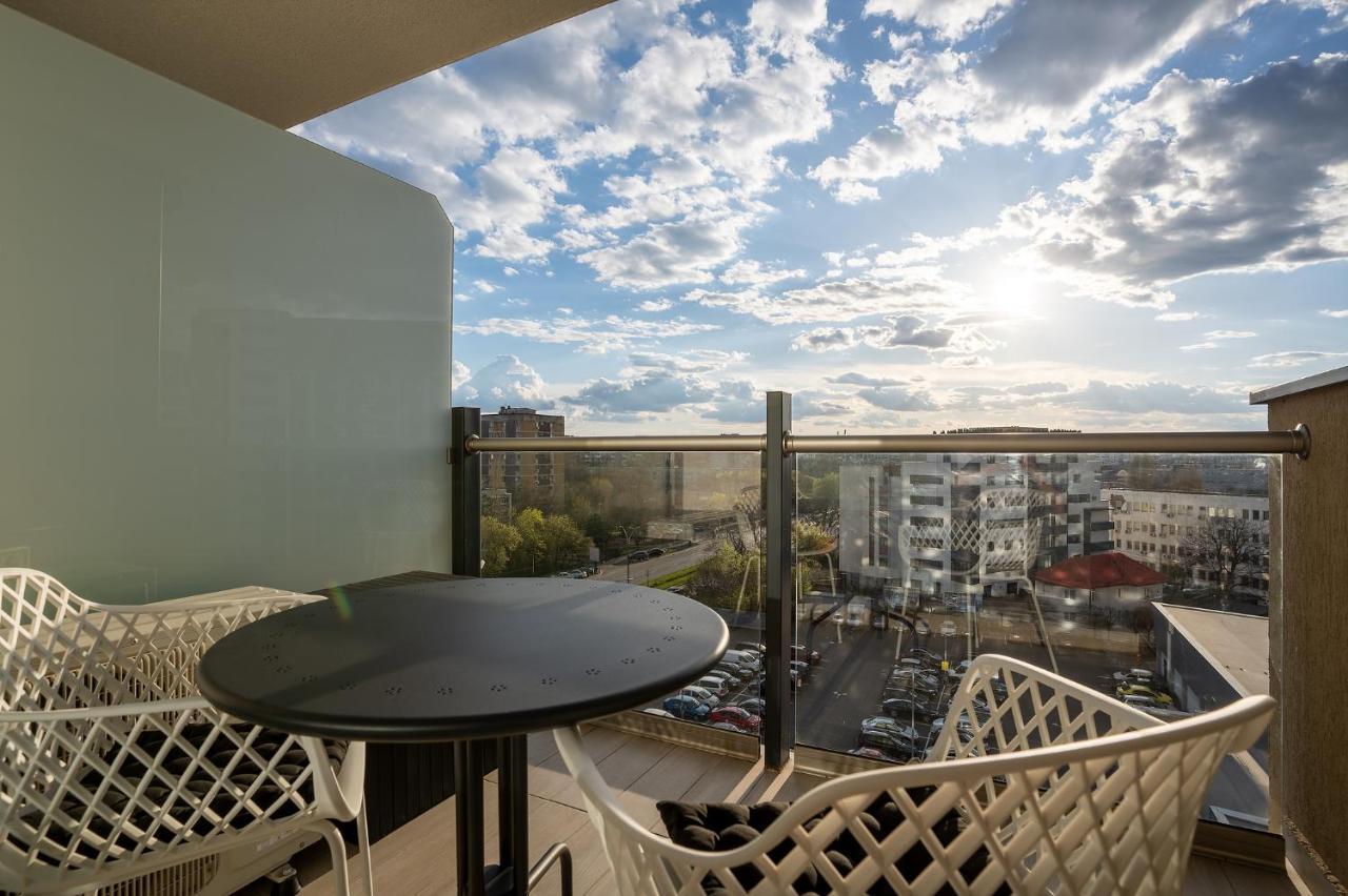Moon Plaza Deluxe Studios Bucureşti Eksteriør bilde
