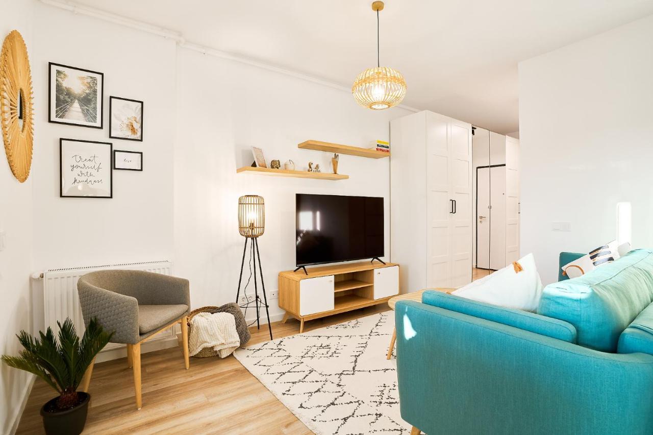 Moon Plaza Deluxe Studios Bucureşti Eksteriør bilde