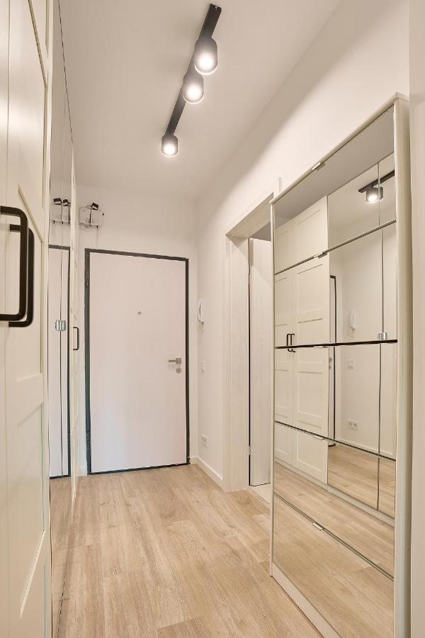 Moon Plaza Deluxe Studios Bucureşti Eksteriør bilde