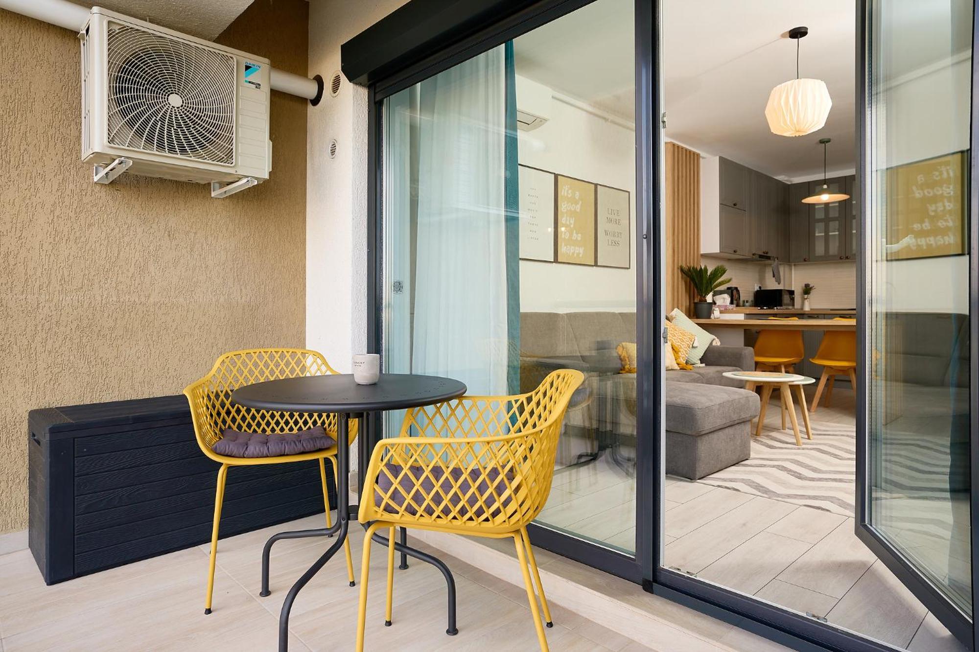 Moon Plaza Deluxe Studios Bucureşti Eksteriør bilde